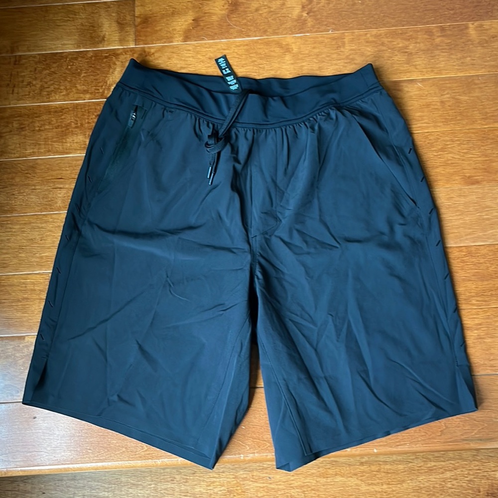 NWOT Ten Thousand Black Interval Short (With Liner) 9" Size Medium & Large